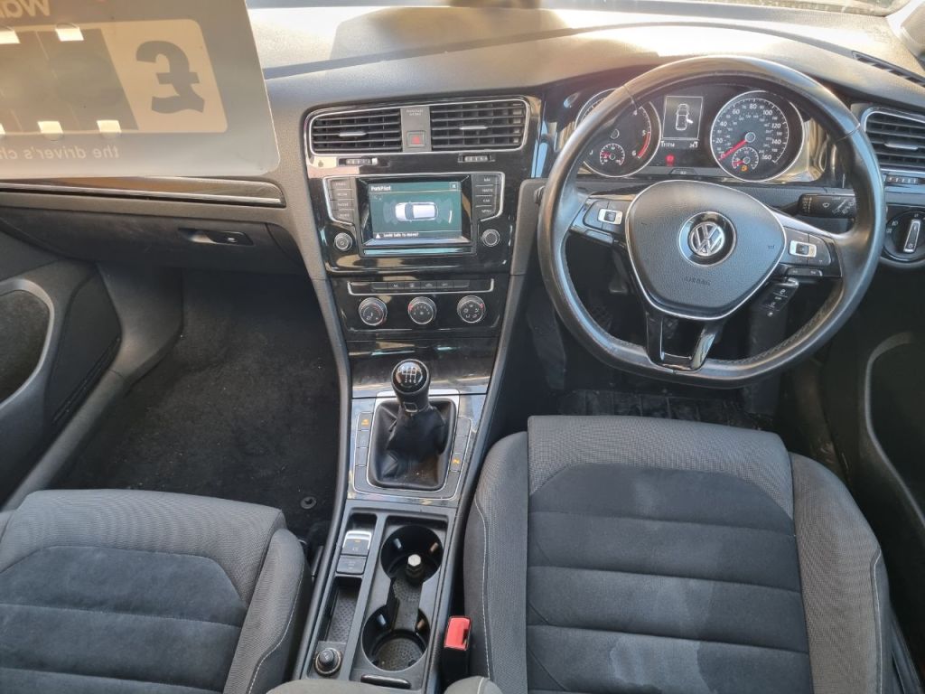 Used Volkswagen Golf 2014 for sale - 77355037: Photo 7