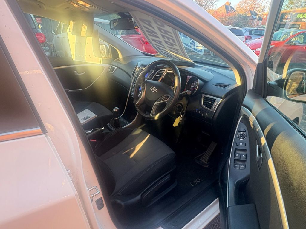 Used Hyundai i30 2013 for sale - 76782856: Photo 7