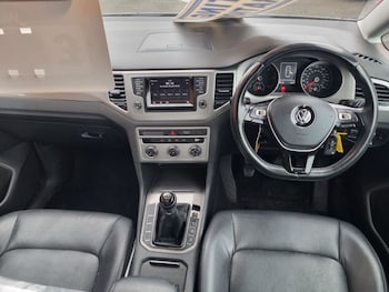 Used Volkswagen Golf SV 2015 for sale - 77107073: Photo