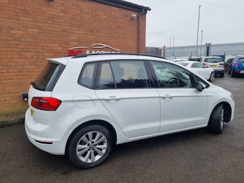 Used Volkswagen Golf SV 2015 for sale - 77107073: Photo