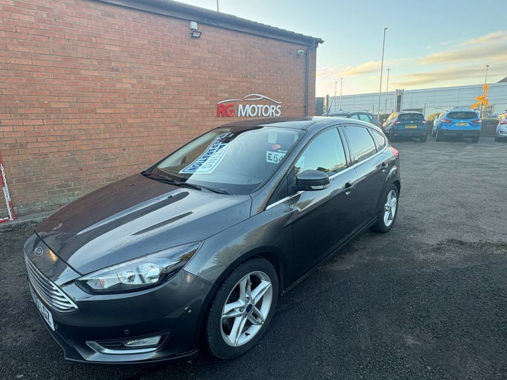 Used Ford Focus 2015 for sale - 76329855: Photo 10