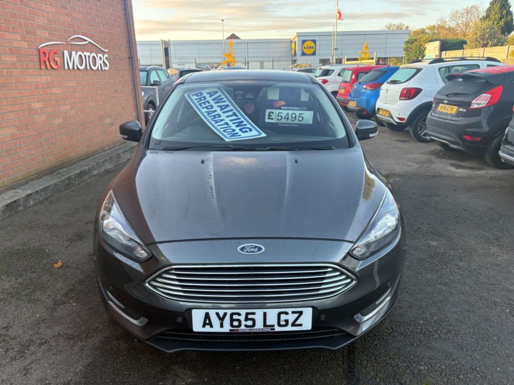 Used Ford Focus 2015 for sale - 76329855: Photo 3