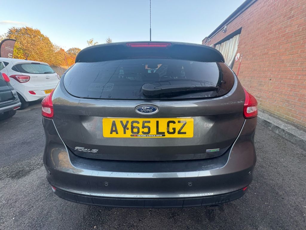 Used Ford Focus 2015 for sale - 76329855: Photo 4