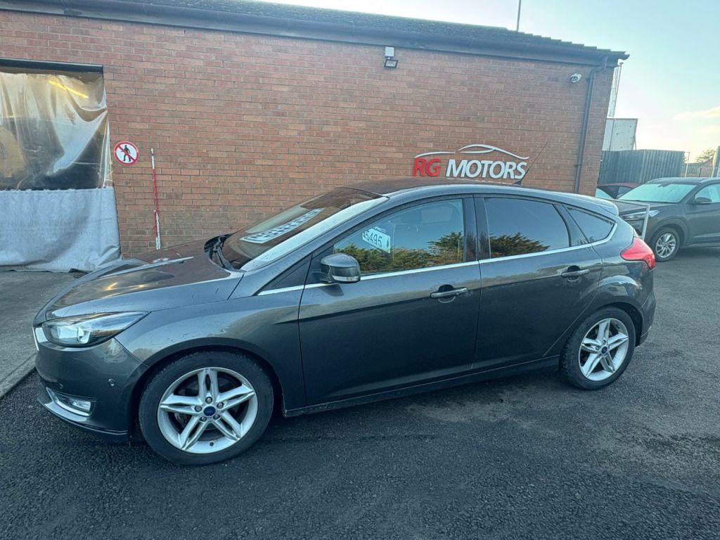 Used Ford Focus 2015 for sale - 76329855: Photo 5