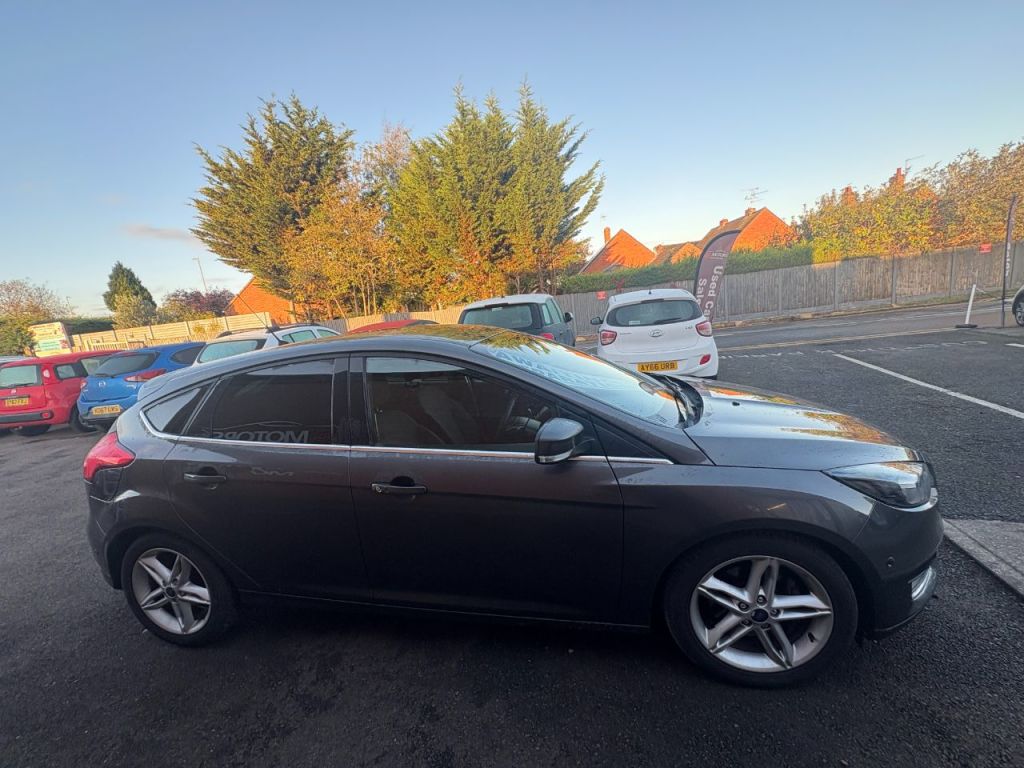 Used Ford Focus 2015 for sale - 76329855: Photo 6