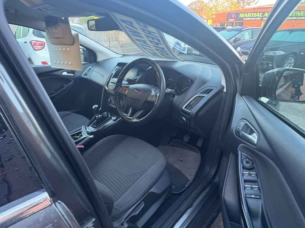 Used Ford Focus 2015 for sale - 76329855: Photo 7