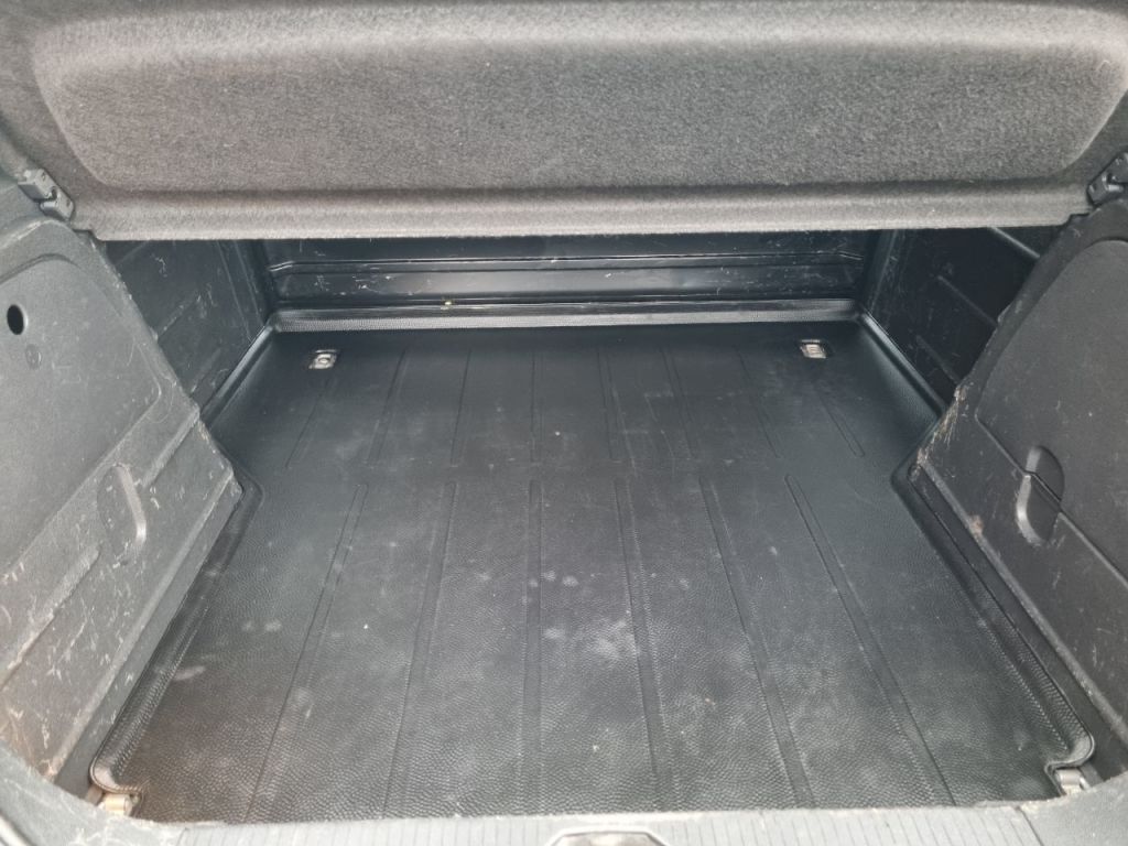 Used Vauxhall Corsa 2014 for sale - 77520185: Photo 10