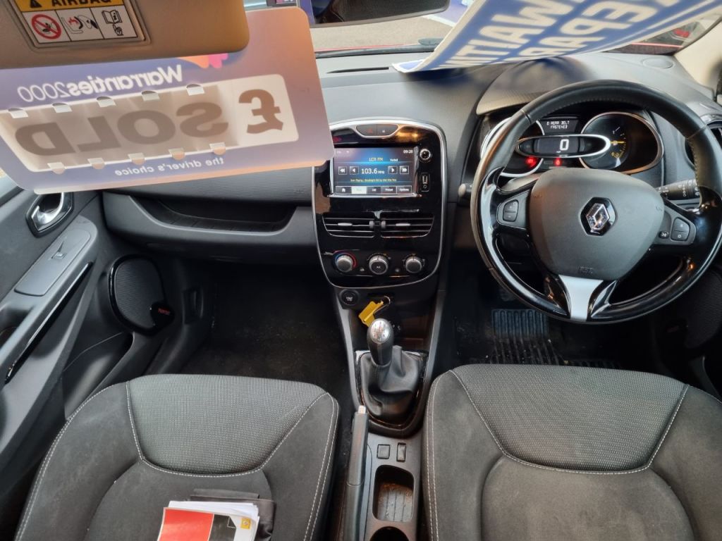 Used Renault Clio 2015 for sale - 77037608: Photo 2