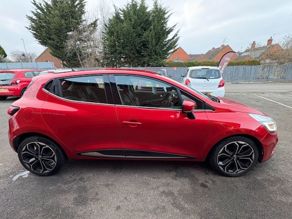 Used Renault Clio 2018 for sale - 73737855: Photo 2