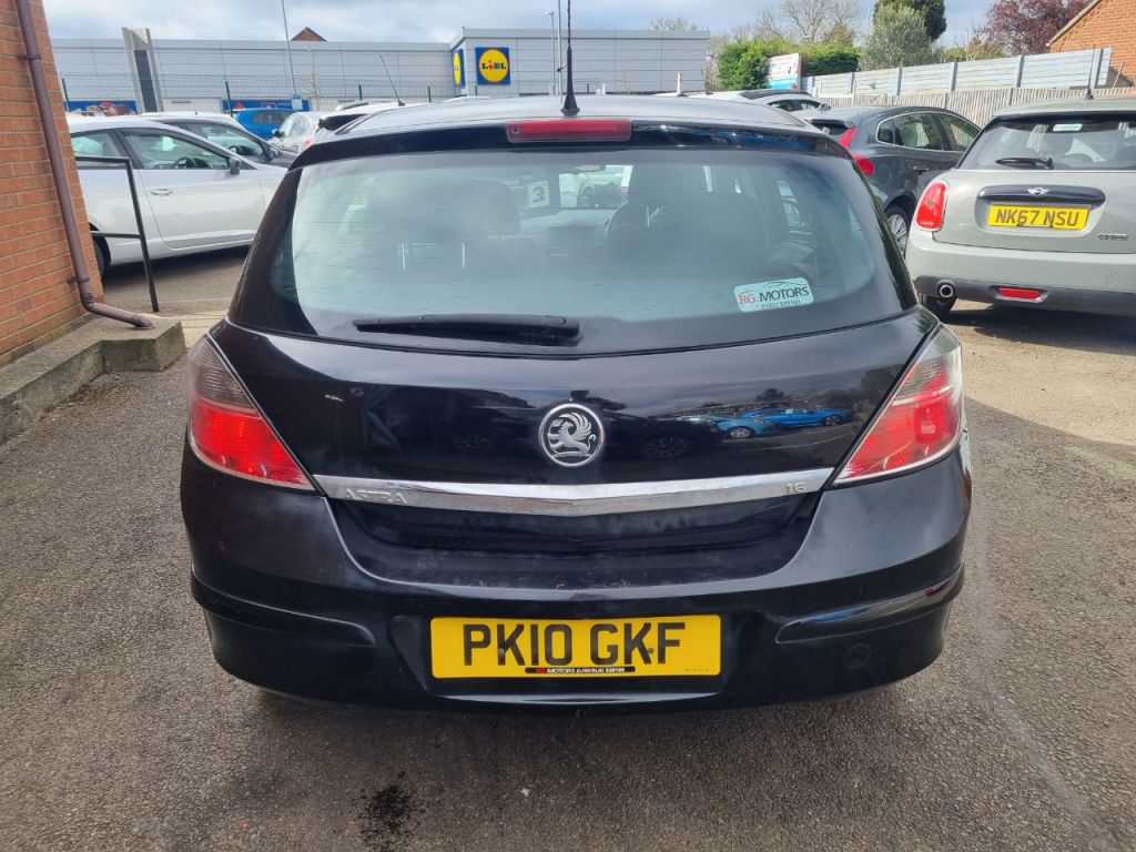 Used Vauxhall Astra 2010 for sale - 78110083: Photo 3