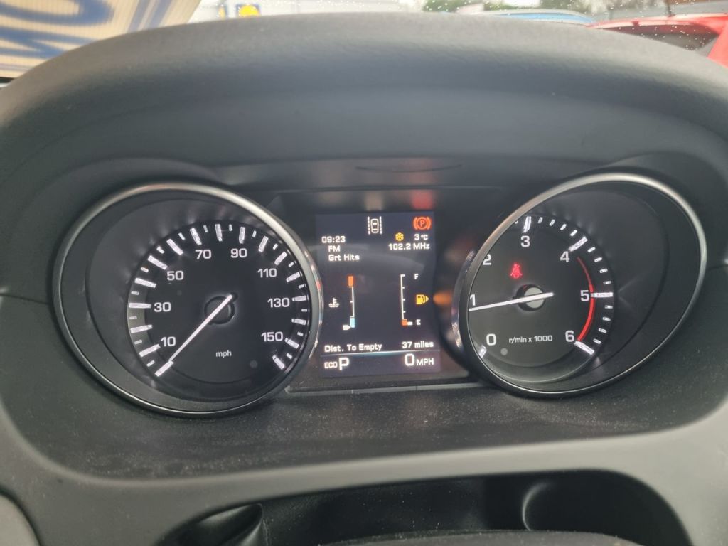 Used Land Rover Discovery Sport 2016 for sale - 77368122: Photo 12