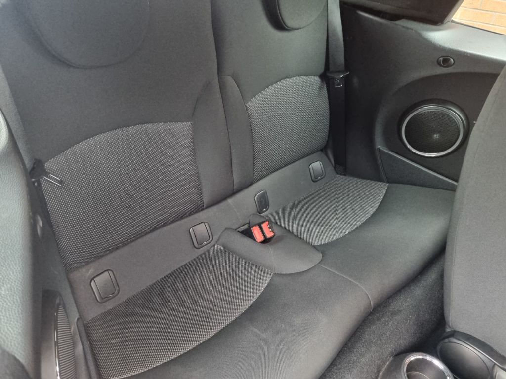 Used MINI Convertible 2012 for sale - 78095759: Photo 4