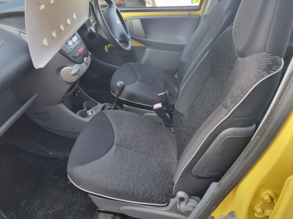 Used Peugeot 107 2010 for sale - 77666079: Photo 12