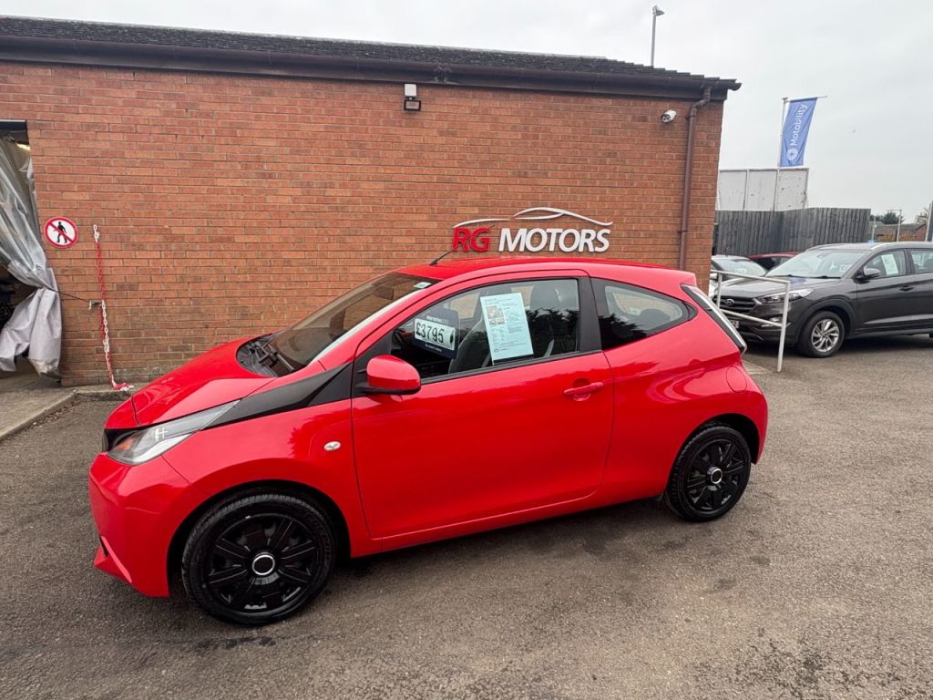 Used Toyota AYGO 2017 for sale - 76287073: Photo 3