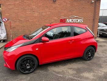 Used Toyota AYGO 2017 for sale - 76287073: Photo