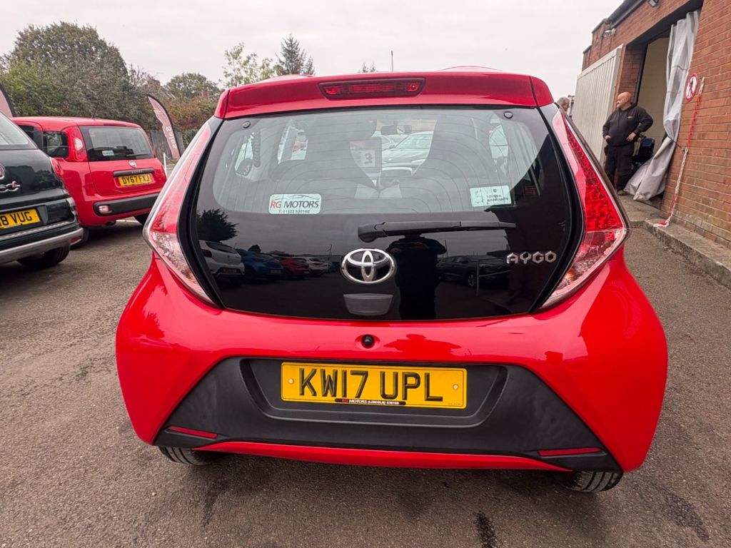 Used Toyota AYGO 2017 for sale - 76287073: Photo 6