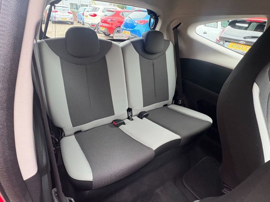 Used Toyota AYGO 2017 for sale - 76287073: Photo 9