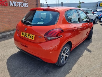 Used Peugeot 208 2016 for sale - 79103041: Photo
