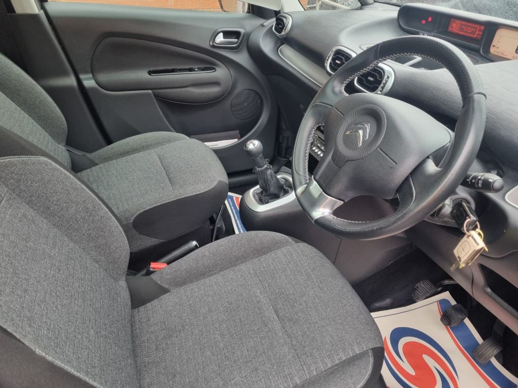 Used Citroen C3 Picasso 2017 for sale - 77520147: Photo 4