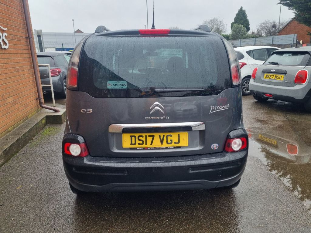 Used Citroen C3 Picasso 2017 for sale - 77520147: Photo 7