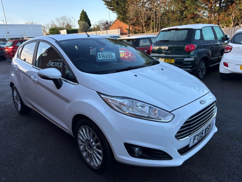 Used Ford Fiesta 2015 for sale - 76611482: Photo 2