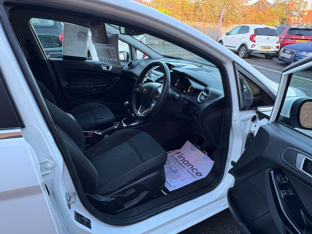 Used Ford Fiesta 2015 for sale - 76611482: Photo 9