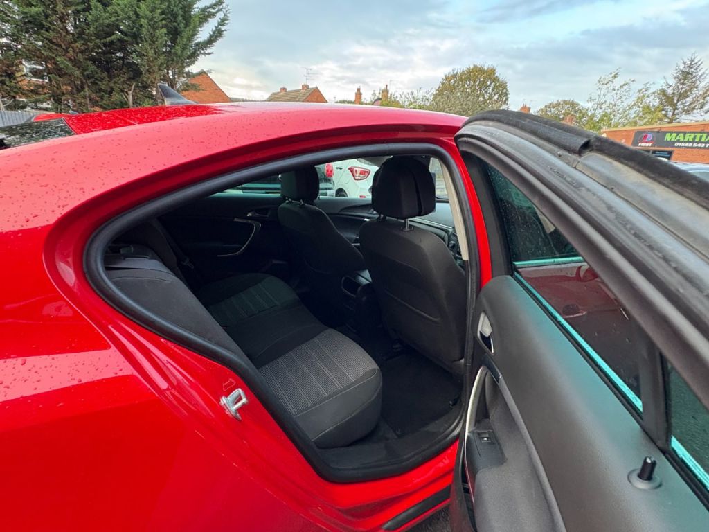 Used Vauxhall Insignia 2017 for sale - 76355947: Photo 9