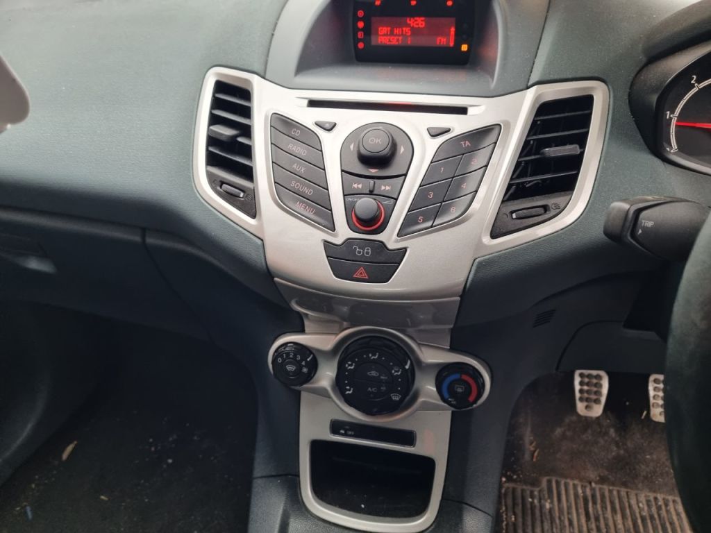 Used Ford Fiesta 2011 for sale - 77287252: Photo 8