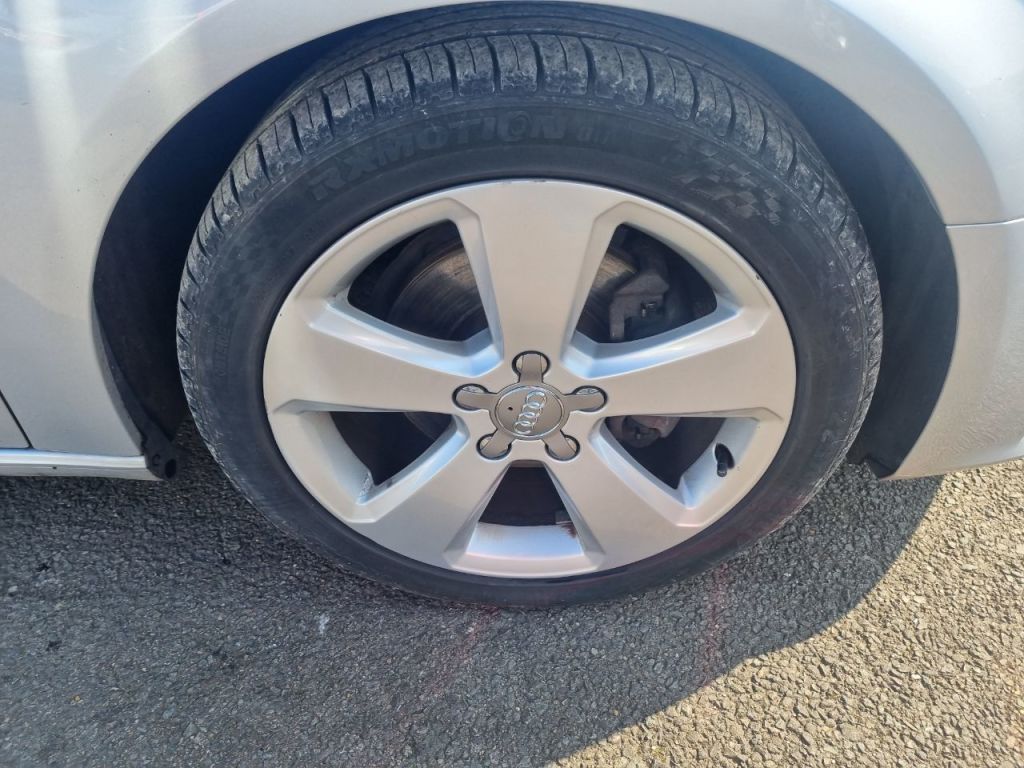 Used Audi A3 2013 for sale - 77952203: Photo 2