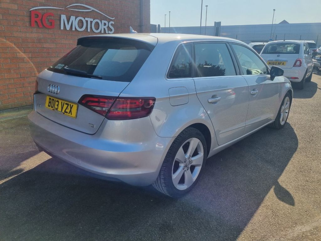 Used Audi A3 2013 for sale - 77952203: Photo 4