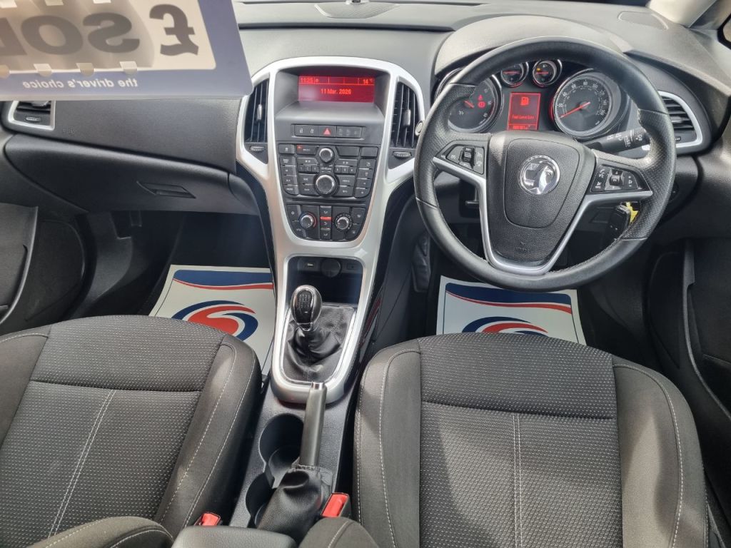 Used Vauxhall Astra 2015 for sale - 77836223: Photo 3