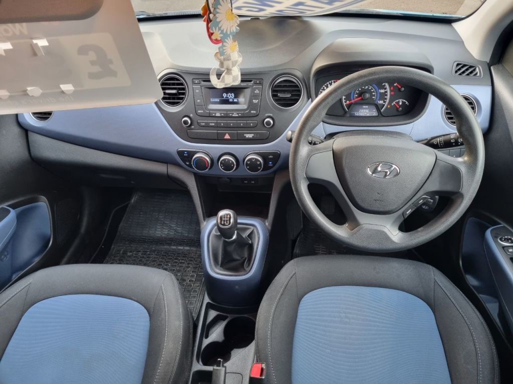 Used Hyundai i10 2014 for sale - 77590217: Photo 2