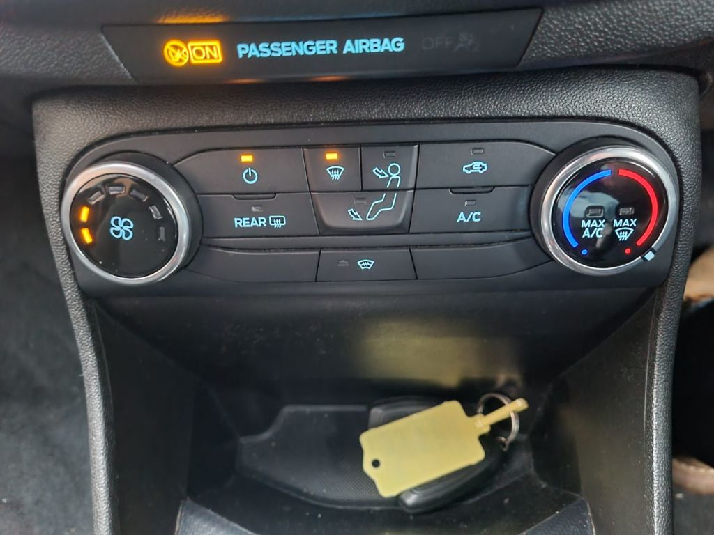 Used Ford Fiesta 2019 for sale - 77506560: Photo 12