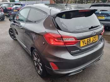 Used Ford Fiesta 2019 for sale - 77506560: Photo