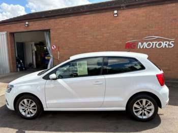Used Volkswagen Polo 2015 for sale - 75260792: Photo