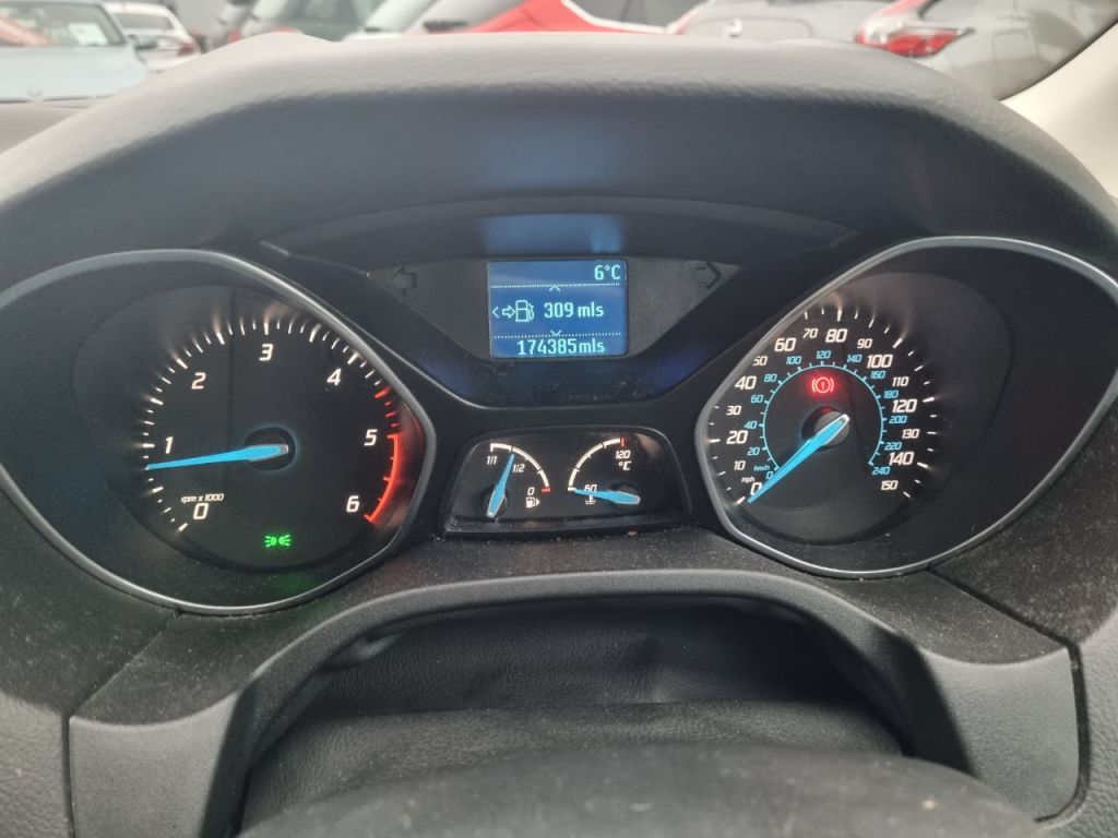 Used Ford Focus 2011 for sale - 77037614: Photo 11