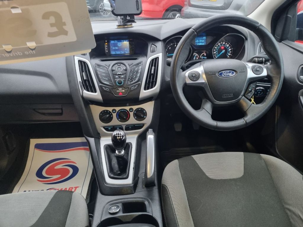 Used Ford Focus 2011 for sale - 77037614: Photo 8