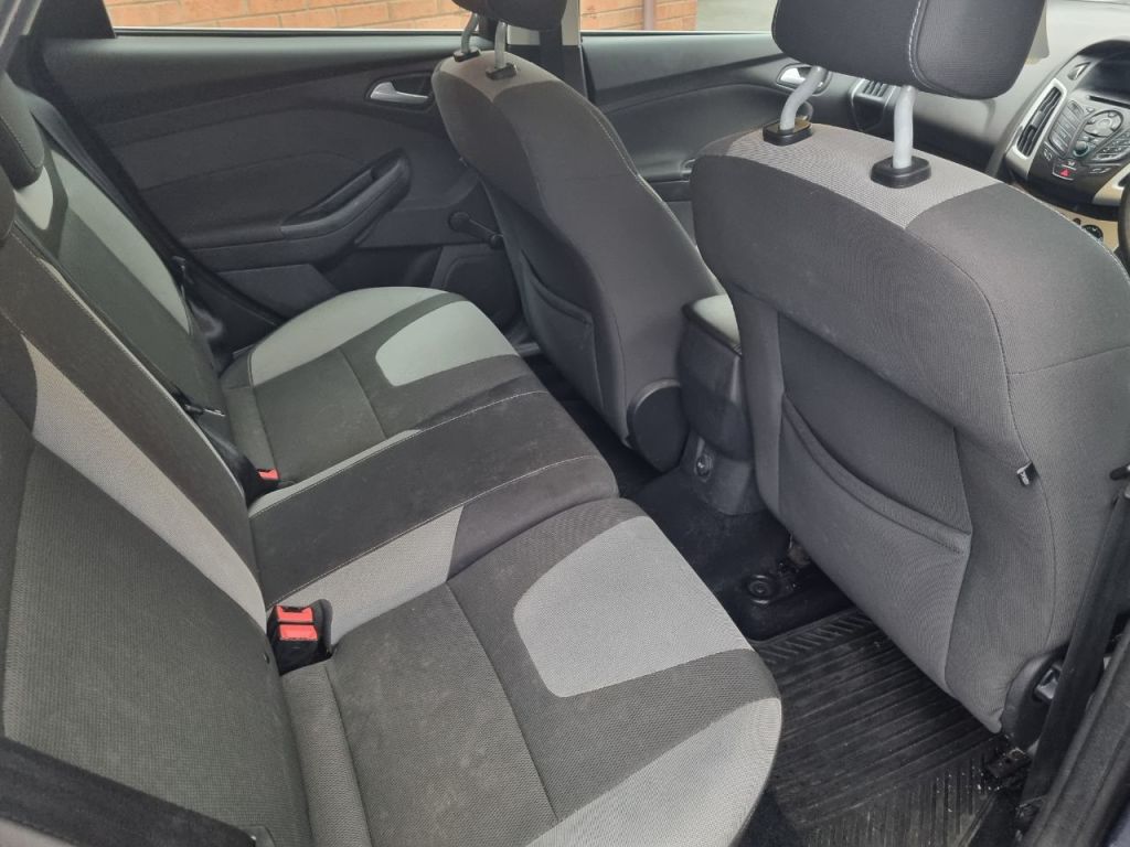 Used Ford Focus 2011 for sale - 77037614: Photo 9