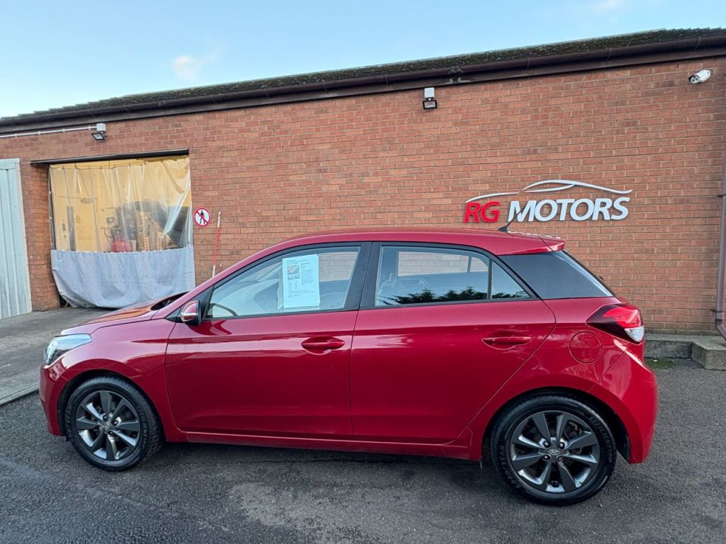 Used Hyundai i20 2015 for sale - 76961753: Photo 3