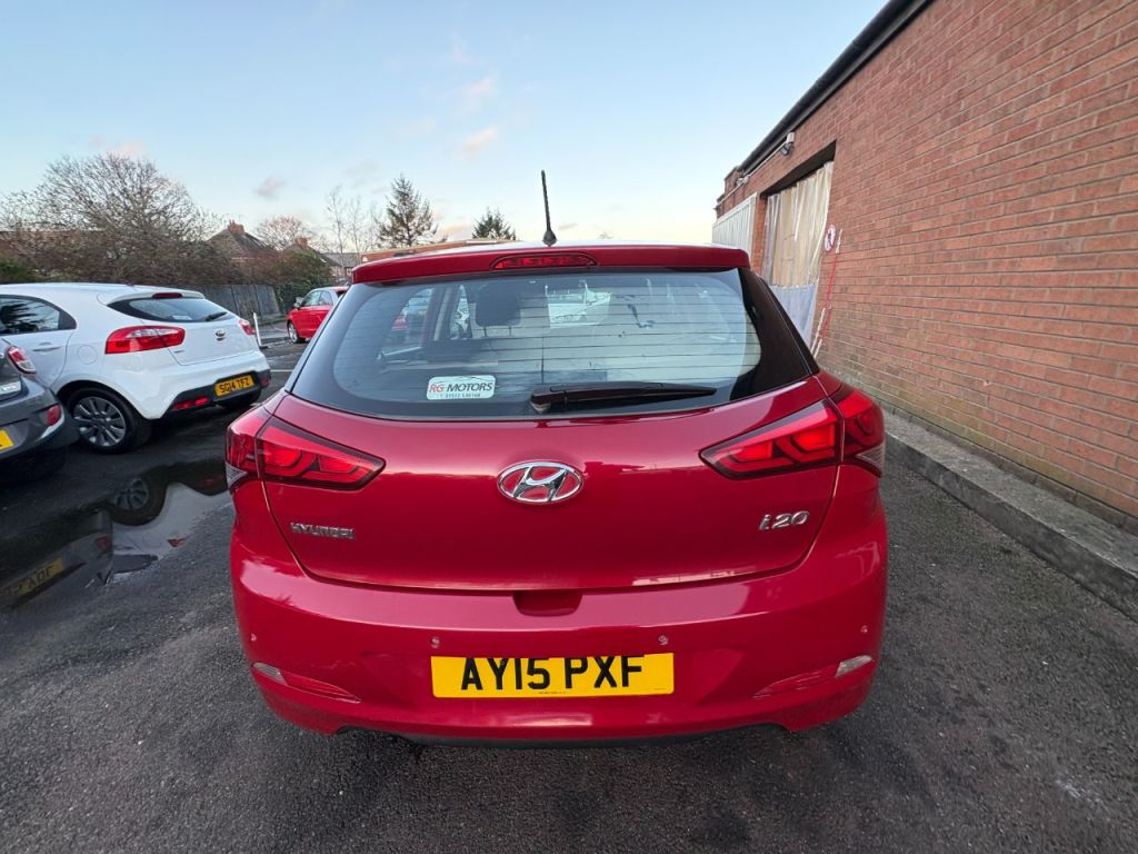 Used Hyundai i20 2015 for sale - 76961753: Photo 6