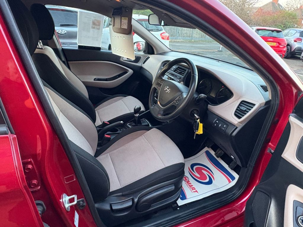 Used Hyundai i20 2015 for sale - 76961753: Photo 7