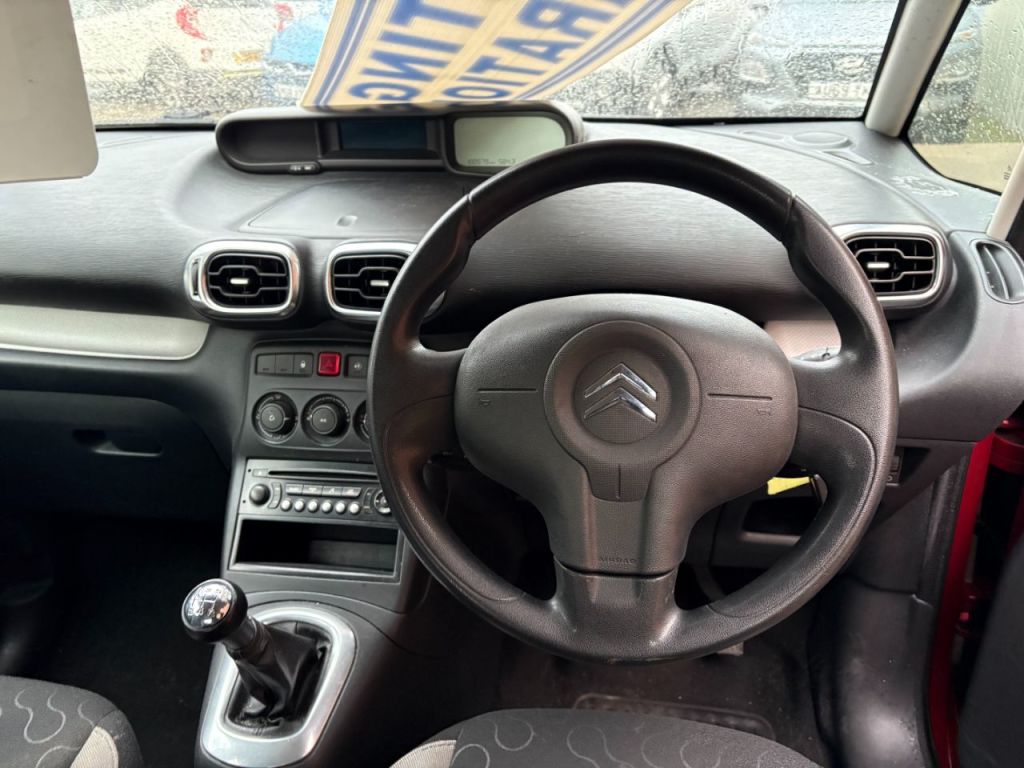 Used Citroen C3 Picasso 2012 for sale - 76641960: Photo 9