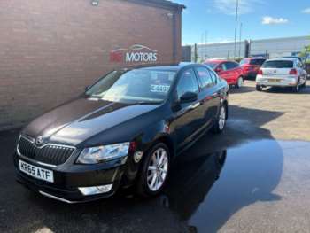 2015 - 2.0 TDI CR SE L Black 5dr Hatch