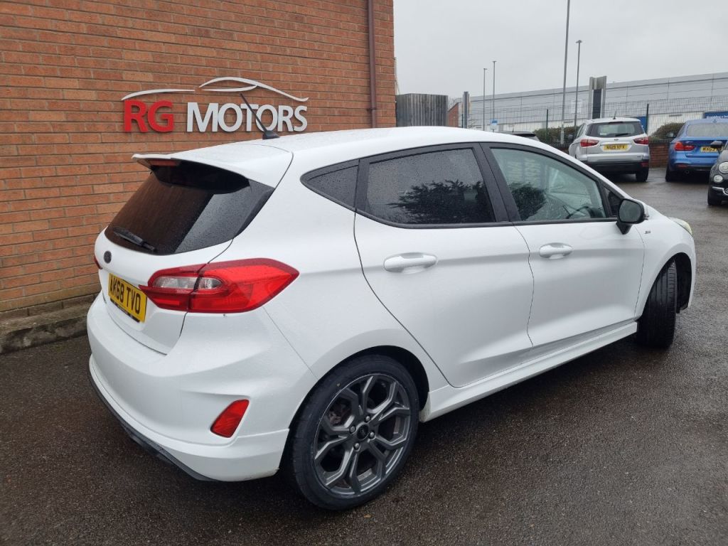 Used Ford Fiesta 2019 for sale - 77301580: Photo 3