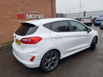 Used Ford Fiesta 2019 for sale - 77301580: Photo