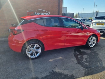 Used Vauxhall Astra 2017 for sale - 79103040: Photo