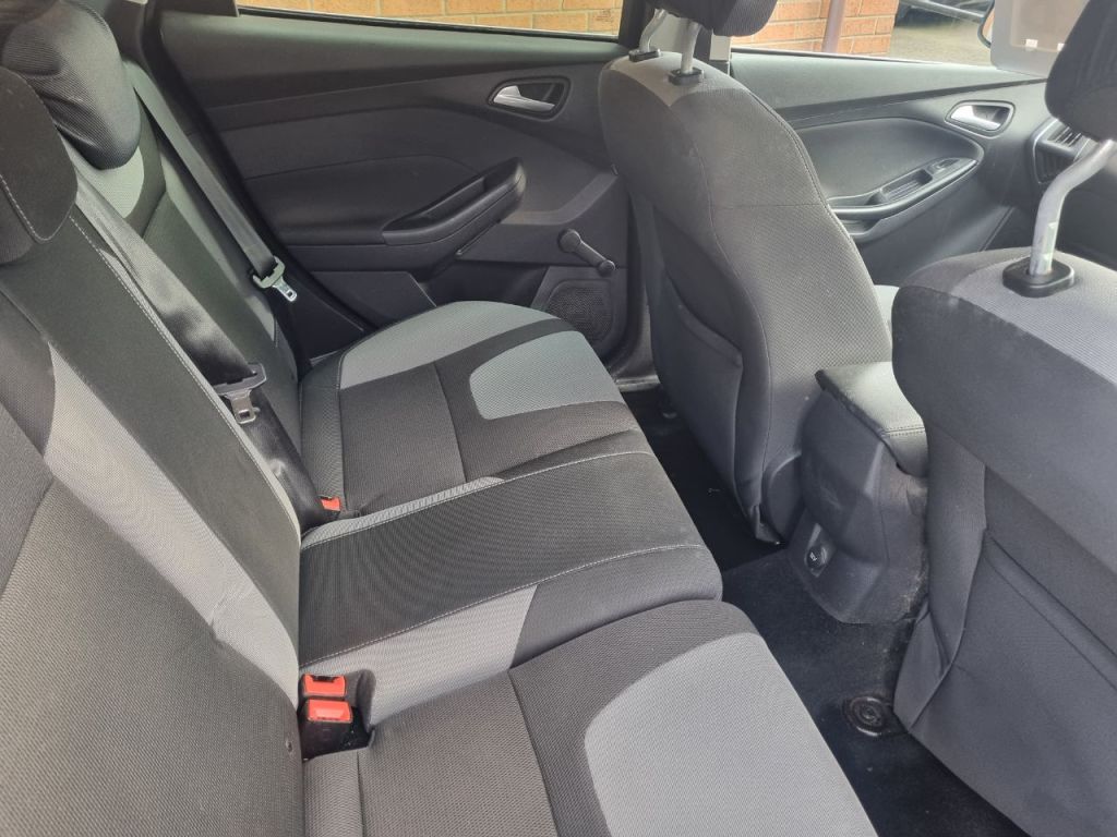 Used Ford Focus 2011 for sale - 77836206: Photo 10