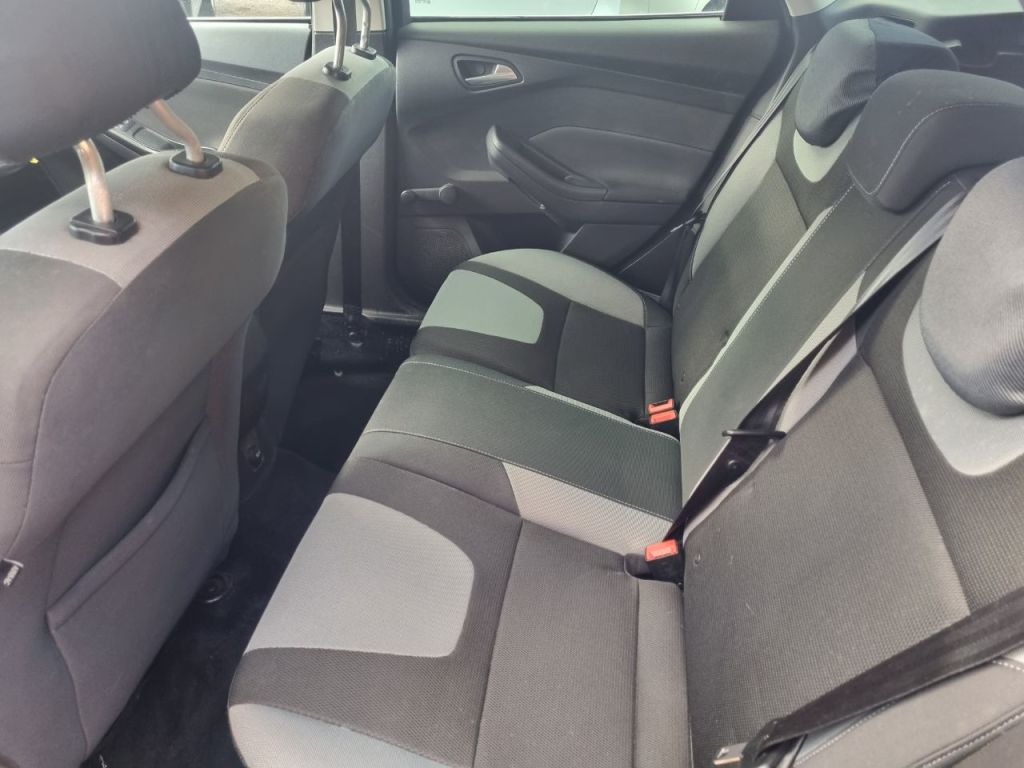 Used Ford Focus 2011 for sale - 77836206: Photo 14