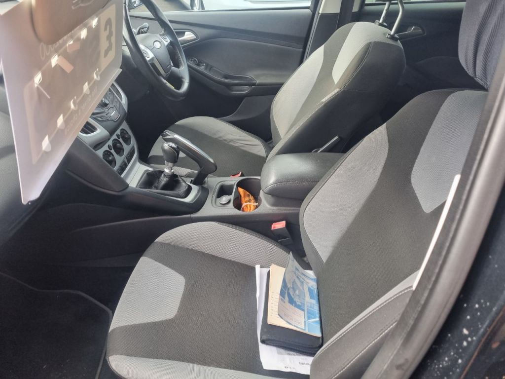 Used Ford Focus 2011 for sale - 77836206: Photo 15