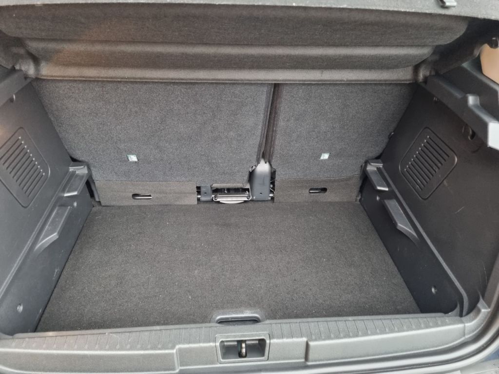 Used Renault Captur 2019 for sale - 75789704: Photo 18